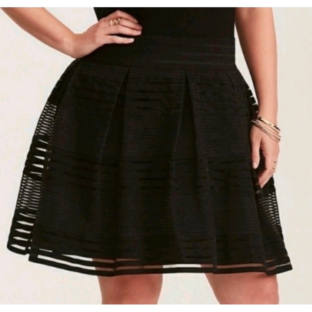 Torrid Black Full‎ Elastic Aline Skirt Plus Size Elegant NEW